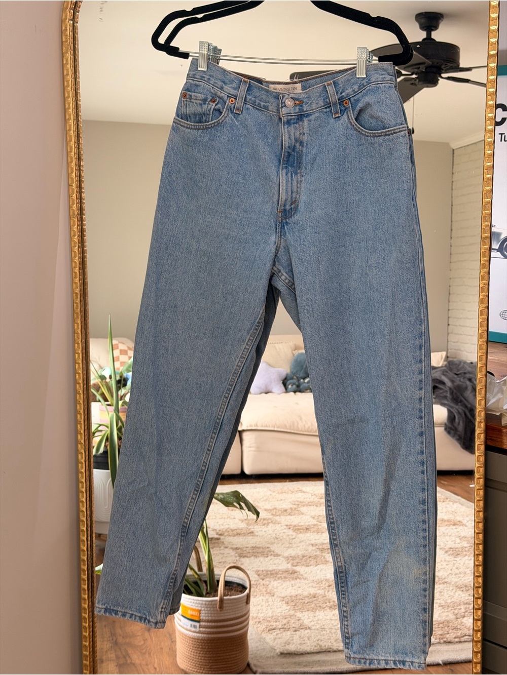 Vintage Levi’s 550 Light-Wash Relaxed Tapered Jeans Size 12 M